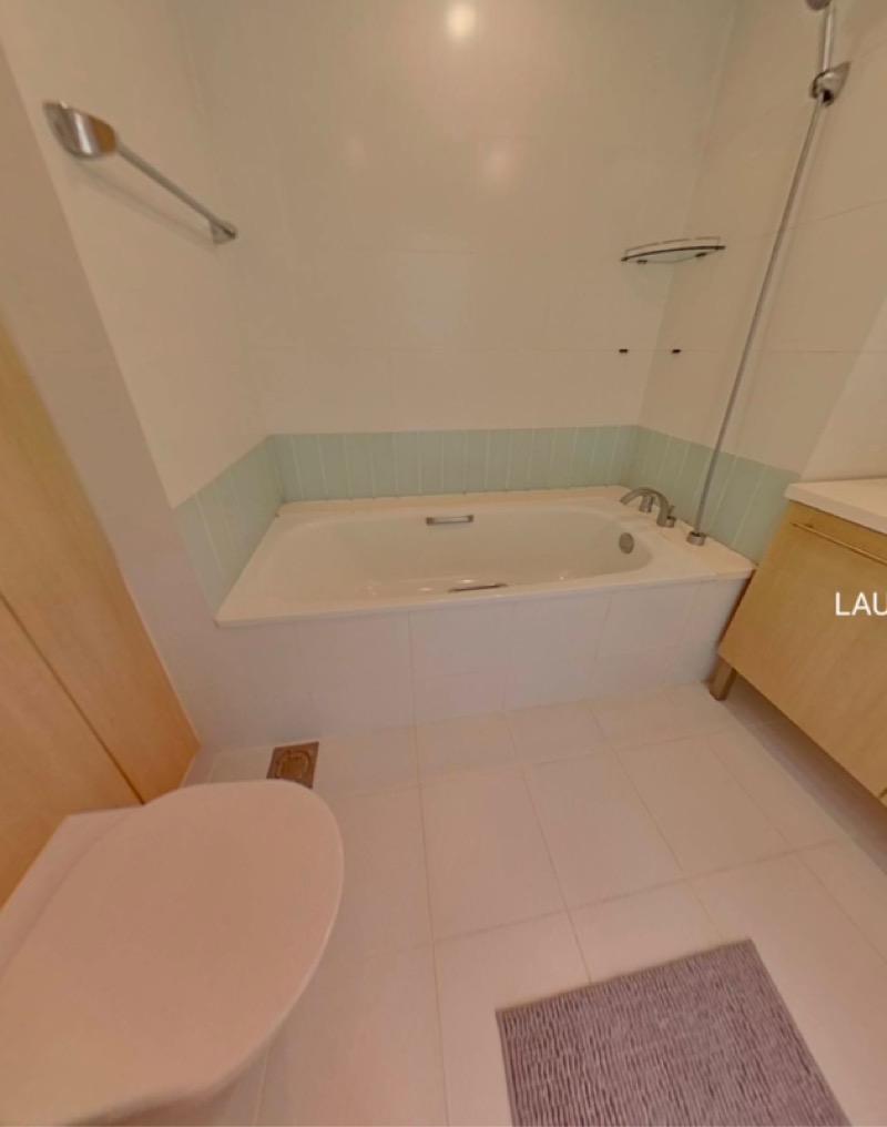 Condominium for Sale, The Sail @ Marina Bay Condominium For Sale, $1,729,999, 3 Bed 2 Bath 861 sqft $2,009.00 psf, SGD 1,729,999 | 99-year Leasehold