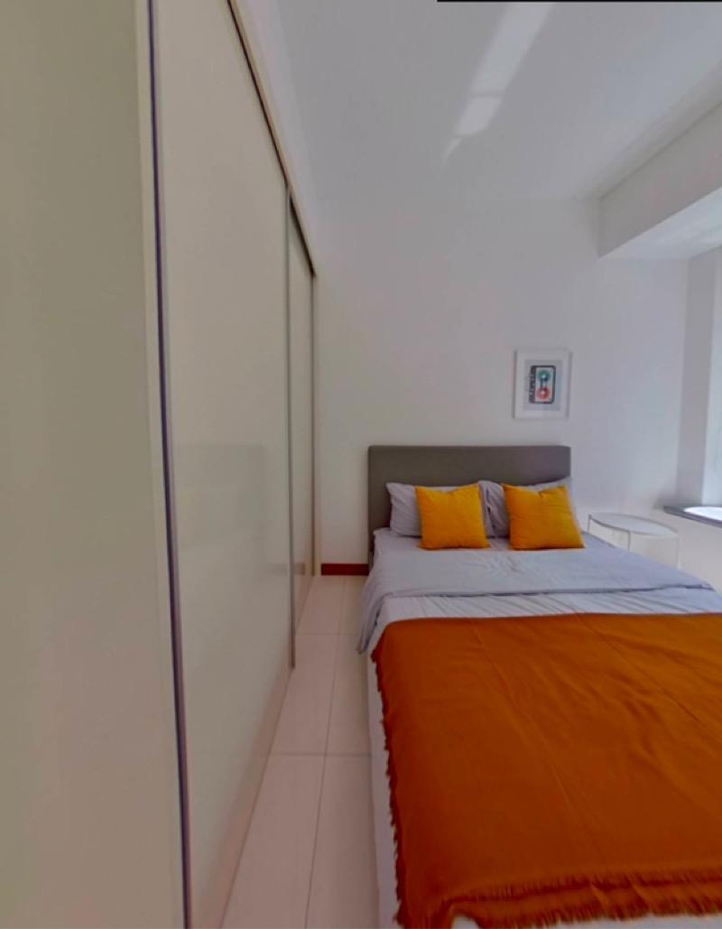 Condominium for Sale, The Sail @ Marina Bay Condominium For Sale, $1,729,999, 3 Bed 2 Bath 861 sqft $2,009.00 psf, SGD 1,729,999 | 99-year Leasehold