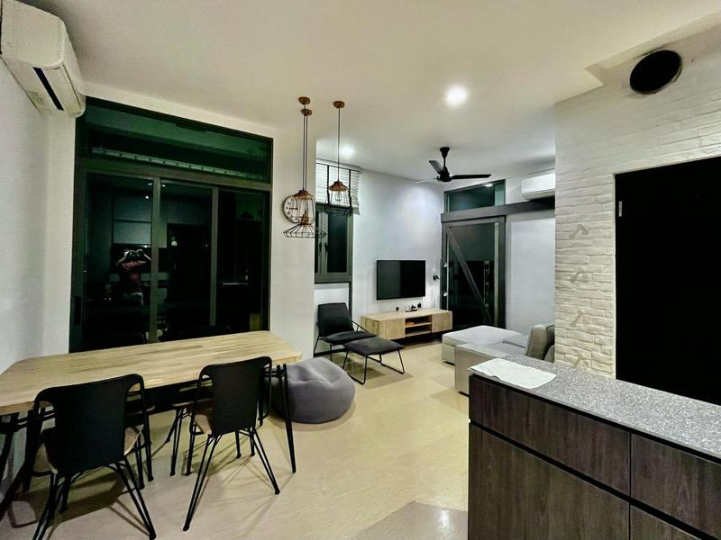 Prop-GPT: Apartment: D15  Meridian 38