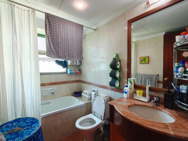 Condominium for Sale: Hillview, D23, 669610