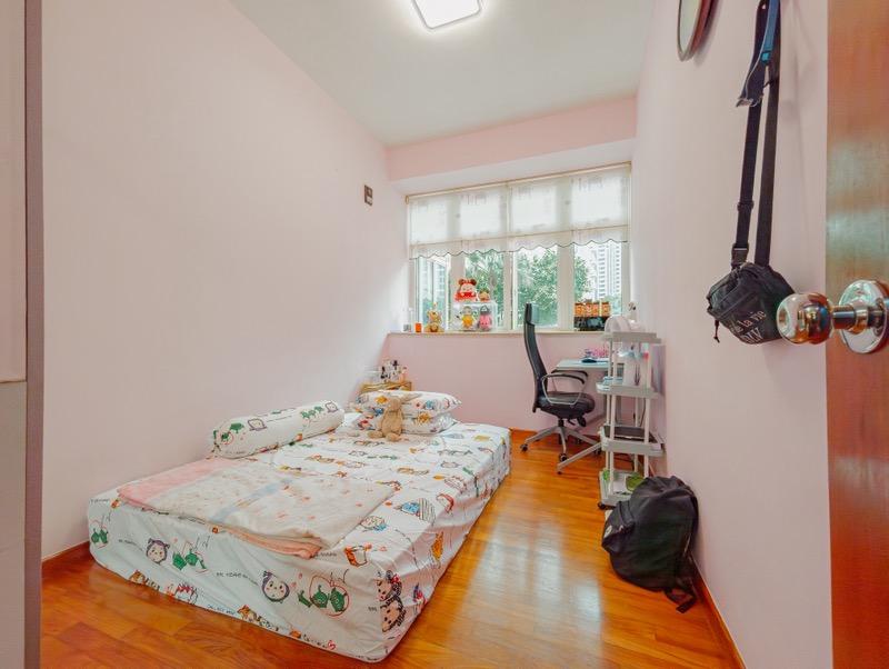 Condominium for Sale, Costa Del Sol Condominium For Sale, $2,750,000, 3 Bed 2 Bath 1,625 sqft $1,692.00 psf, SGD 2,750,000 | 99-year Leasehold