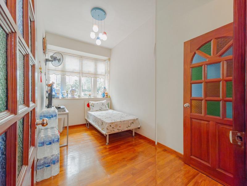 Condominium for Sale, Costa Del Sol Condominium For Sale, $2,750,000, 3 Bed 2 Bath 1,625 sqft $1,692.00 psf, SGD 2,750,000 | 99-year Leasehold
