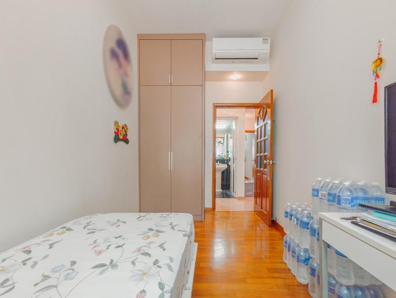 Condominium for Sale, Costa Del Sol Condominium For Sale, $2,750,000, 3 Bed 2 Bath 1,625 sqft $1,692.00 psf, SGD 2,750,000 | 99-year Leasehold