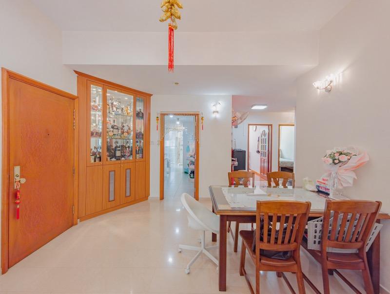 Condominium for Sale, Costa Del Sol Condominium For Sale, $2,750,000, 3 Bed 2 Bath 1,625 sqft $1,692.00 psf, SGD 2,750,000 | 99-year Leasehold