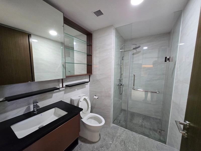 Condominium for Sale: D05, 117284
