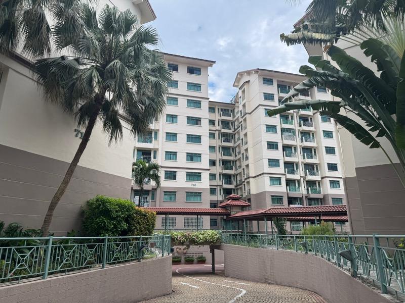 Condominium for Sale: D16, 486847