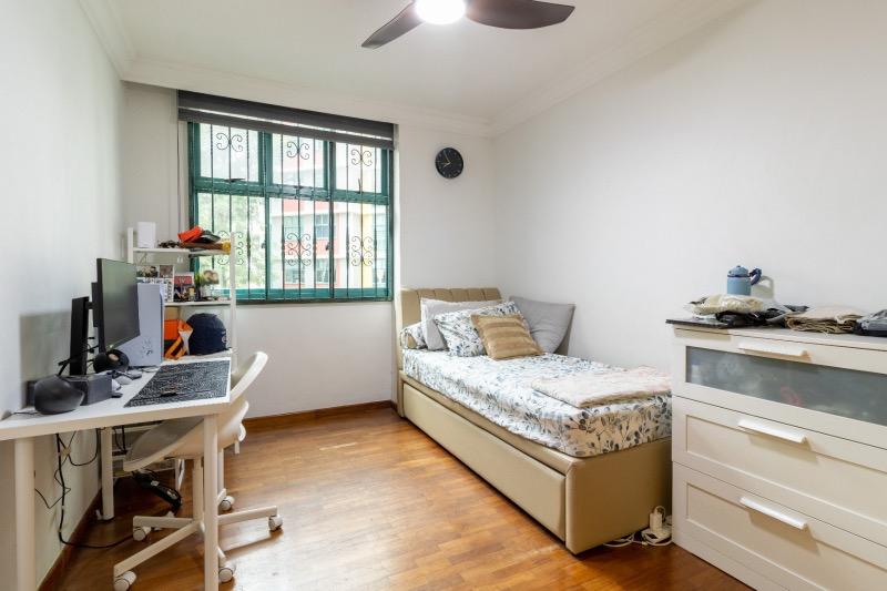 690C Woodlands Drive 75 HDB Apartment For Sale, $615,000, 3 Bed 2 Bath 1,184 sqft $519.00 psf