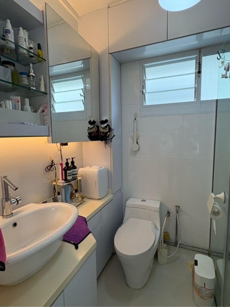 721 Pasir Ris Street 72 HDB Apartment For Sale, $698,888, 3 Bed 2 Bath 10 sqft $69,889.00 psf