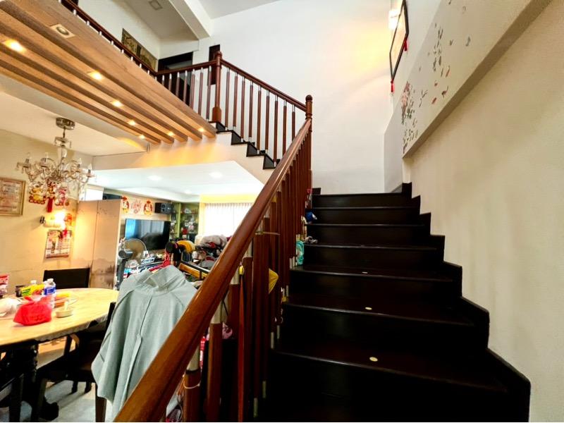 Condominium for Sale, Orchid Park Condominium Condominium For Sale, $1,999,999, 4 Bed 4 Bath 1,830 sqft $1,093.00 psf, SGD 1,999,999 | 99-year Leasehold