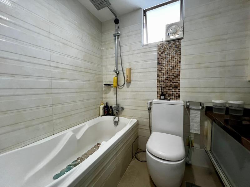 Condominium for Sale, Orchid Park Condominium Condominium For Sale, $1,999,999, 4 Bed 4 Bath 1,830 sqft $1,093.00 psf, SGD 1,999,999 | 99-year Leasehold