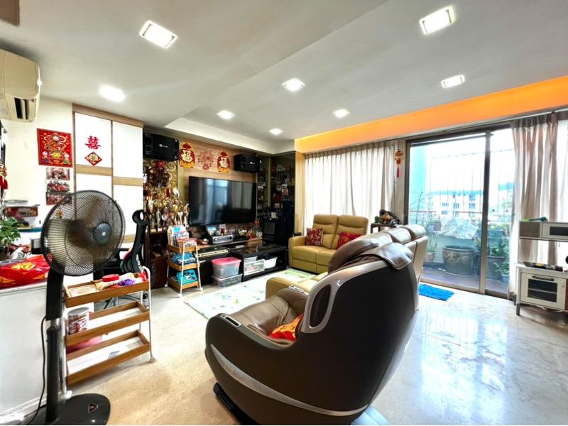 Condominium for Sale, Orchid Park Condominium Condominium For Sale, $1,999,999, 4 Bed 4 Bath 1,830 sqft $1,093.00 psf, SGD 1,999,999 | 99-year Leasehold