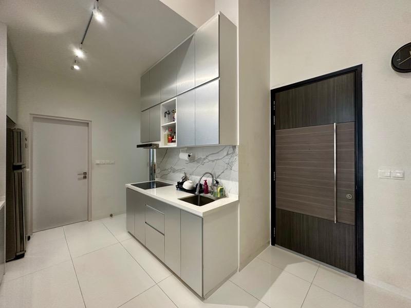 Apartment for Sale: D15, 427060