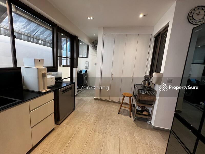 Terrace for Sale: D26, 786096