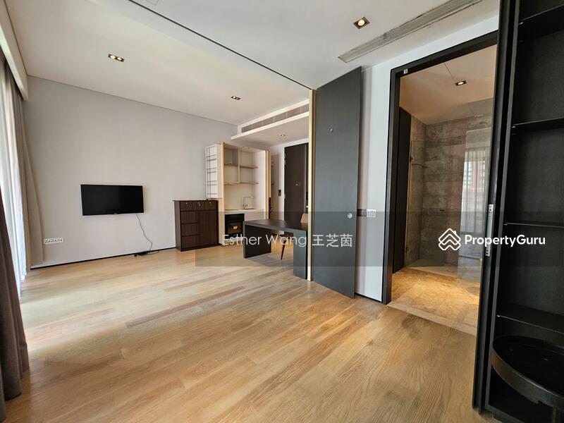 Condominium for Sale, OUE Twin Peaks, SGD 1,230,000 | 99-year lease