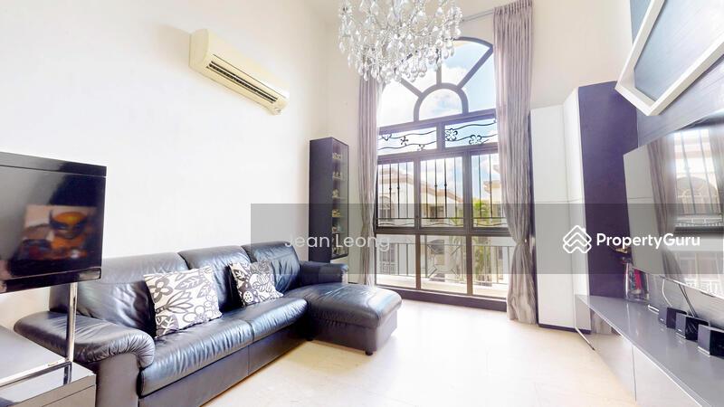 Prop-GPT: Condominium: D27  Seletaris