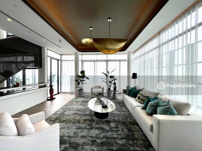 Prop-GPT: Condominium: D09 Cairnhill The Ritz-Carlton Residences