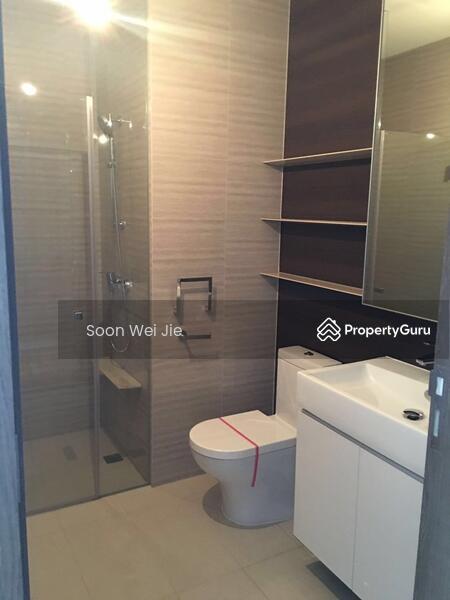 Condominium for Sale: D20, 573000