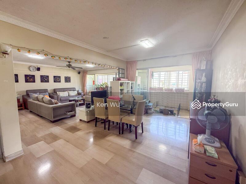 HDB Flat for Sale: D03, 150009