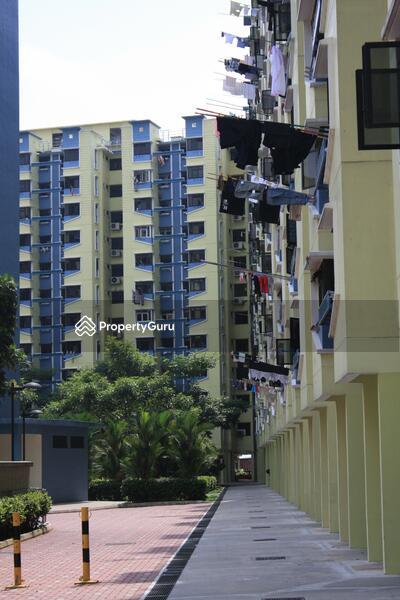 HDB Flat for Sale, 195 Golden Clover, SGD 400,000 | 99-year lease