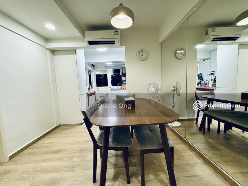 HDB Flat for Sale, 195 Golden Clover, SGD 400,000 | 99-year lease