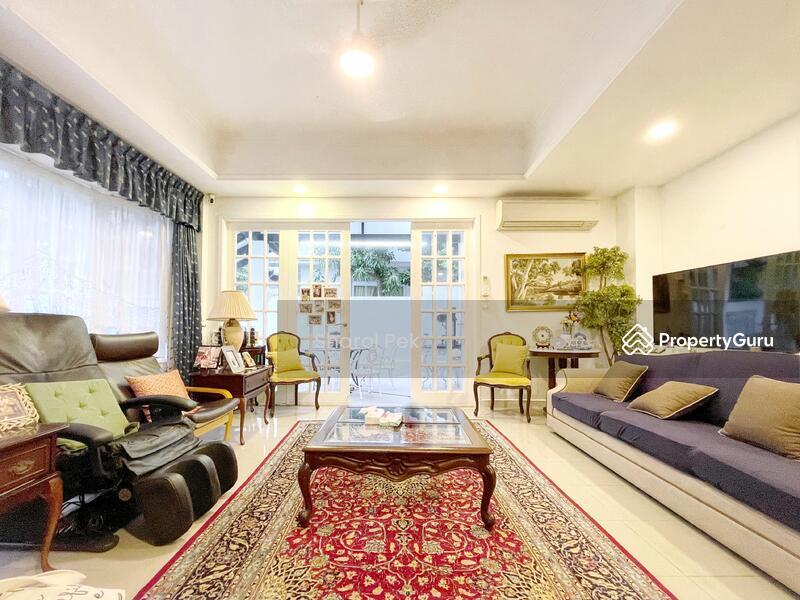Prop-GPT: Detached: D15  2-Storey Detached along Palm Drive ?? Rarely Available with Wide Frontage