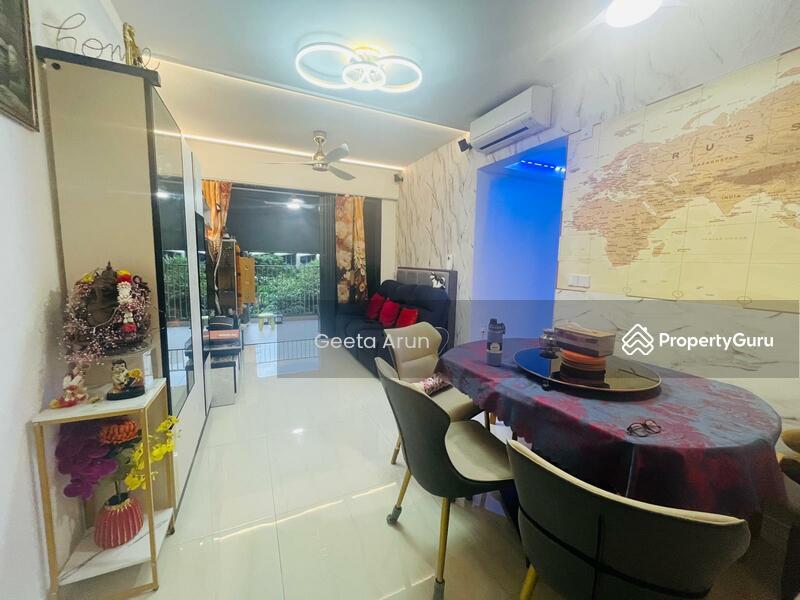 Prop-GPT: Condominium: D19  Riverfront Residences