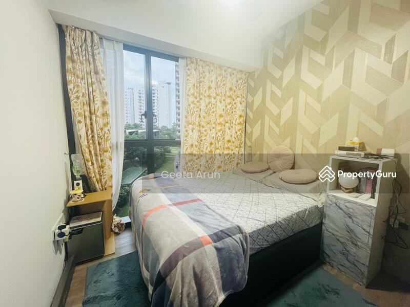 Condominium for Sale, Riverfront Residences, SGD 1,990,000 | 99-year lease
