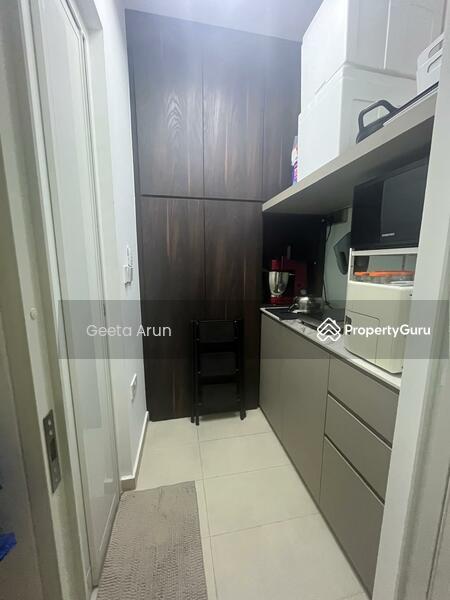Condominium for Sale, Riverfront Residences, SGD 1,990,000 | 99-year lease