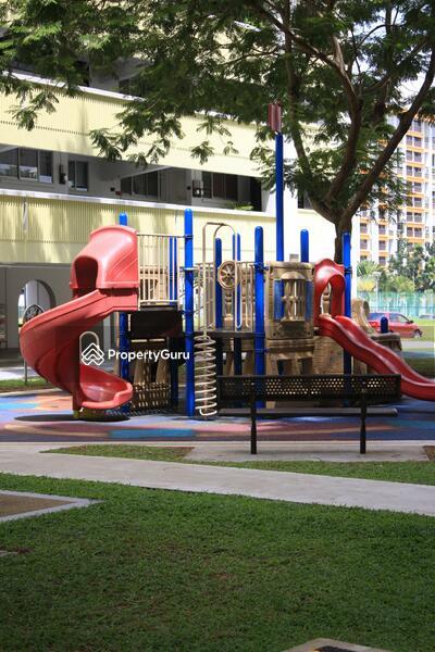 HDB Flat for Sale, 303 Yishun Central, SGD 450,000 | 99-year lease