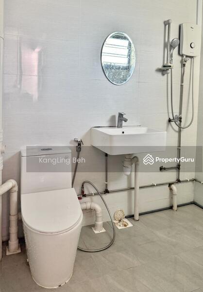 HDB Flat for Sale, 303 Yishun Central, SGD 450,000 | 99-year lease