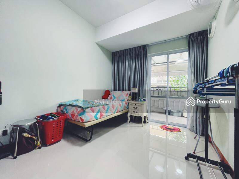 Semi-Detached for Sale: D11, 309000