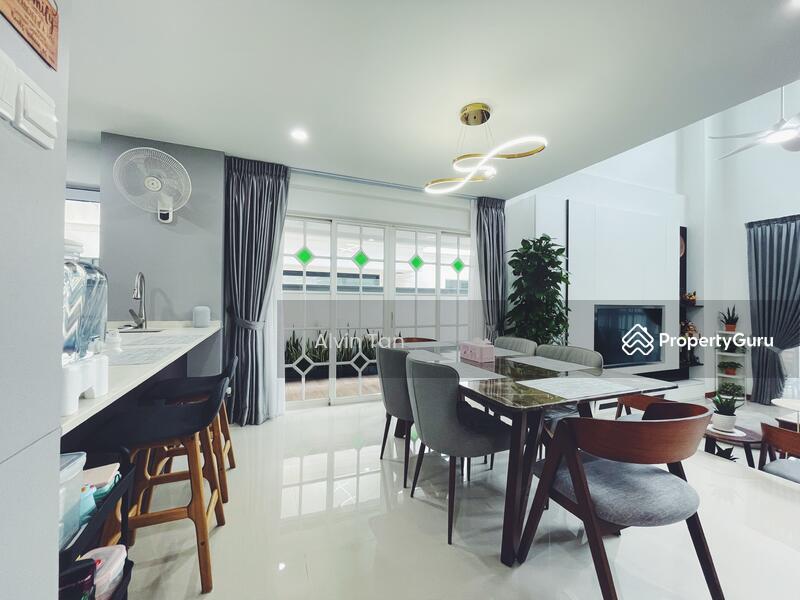 Semi-Detached for Sale: D11, 309000