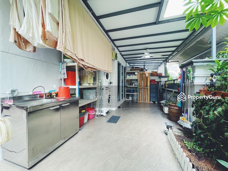 Semi-Detached for Sale: D11, 309000