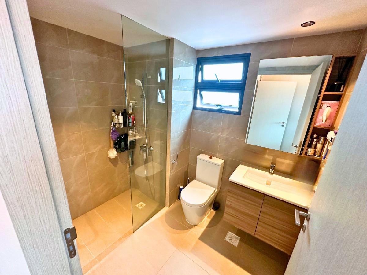 Condominium for Sale, Treasure at Tampines Condominium For Sale, $2,380,000, 4 Bed 2 Bath 1,238 sqft $1,922.00 psf, SGD 2,380,000 | 99-year Leasehold