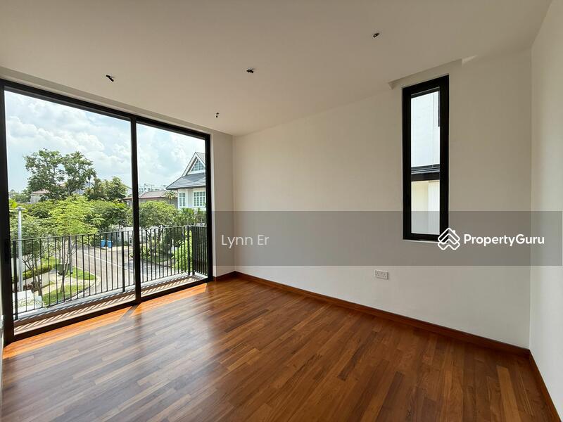 Semi-Detached for Sale: D21, 277580