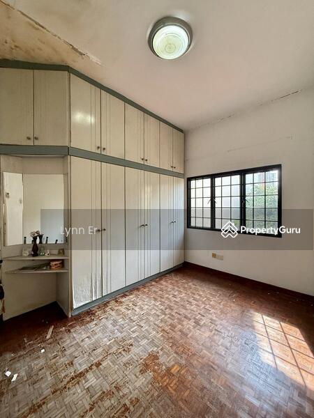Terrace for Sale, Grove Avenue/ Mount Sinai/ Henry Park Estate, SGD 5,850,000