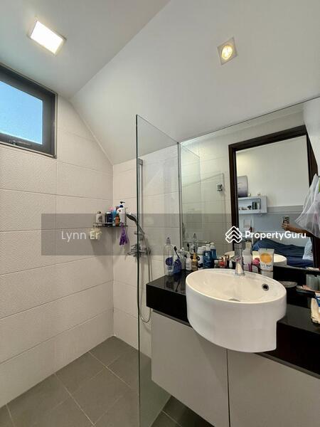 Semi-Detached for Sale: D11, 309819