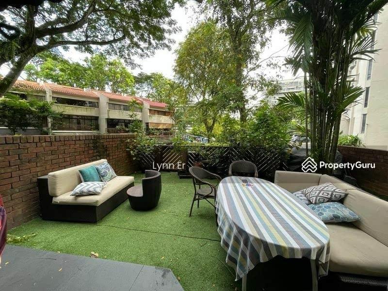 Corner Terrace for Sale: D10, 258047
