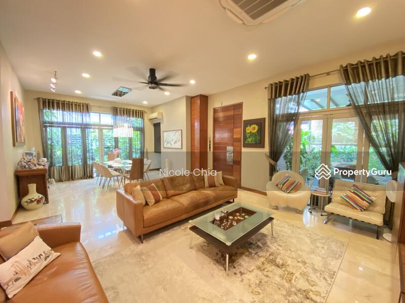 Semi-Detached for Sale, Ideal to rebuild into detached house in Serangoon Garden with beautiful view., SGD 7,500,000 | 999-year lease