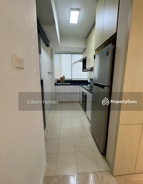 Apartment for Sale: Cairnhill, D09, 228719