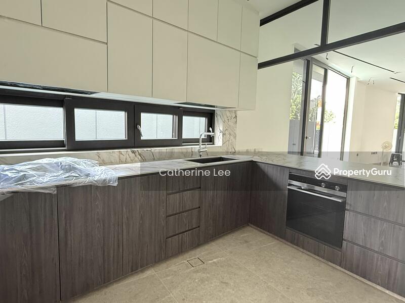 Semi-Detached for Sale: D16, 456767