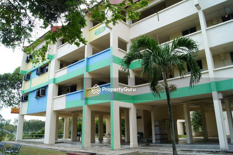 HDB Flat for Sale, 315 Hougang Avenue 5, SGD 585,000 | 99-year lease