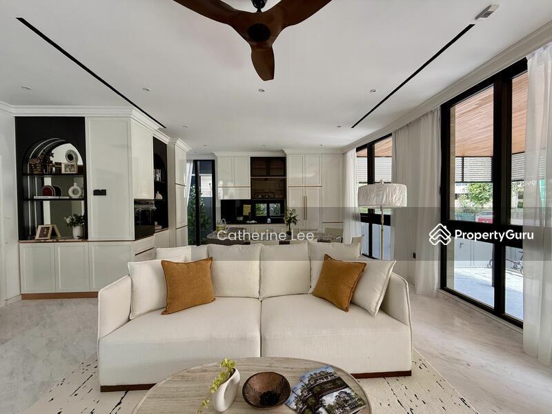 Prop-GPT: Corner Terrace: D17  Coasta Villas