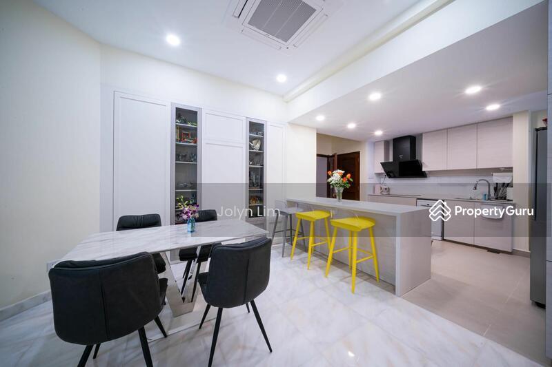 Condominium for Sale: Hillview, D23, 669597