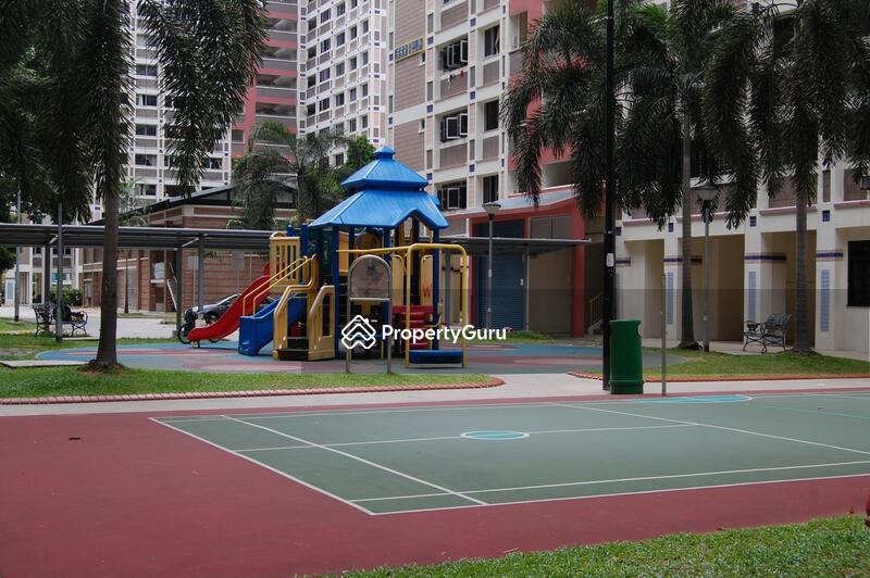 552 Pasir Ris Street 51