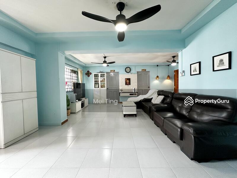 552 Pasir Ris Street 51