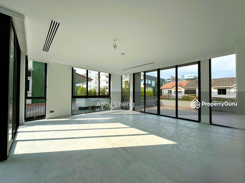 Prop-GPT: Corner Terrace: D15  Brand New Luxurious Corner Terrace ( Langsat Vicinity )