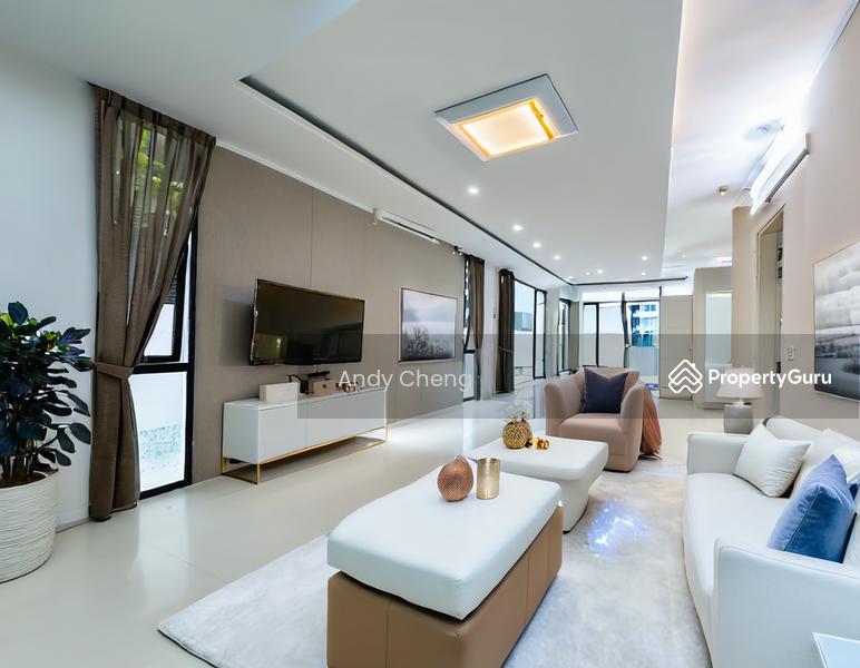 Prop-GPT: Semi-Detached: D21 Upper Bukit Timah Sian Tuan Avenue Brand New Semi-Detached