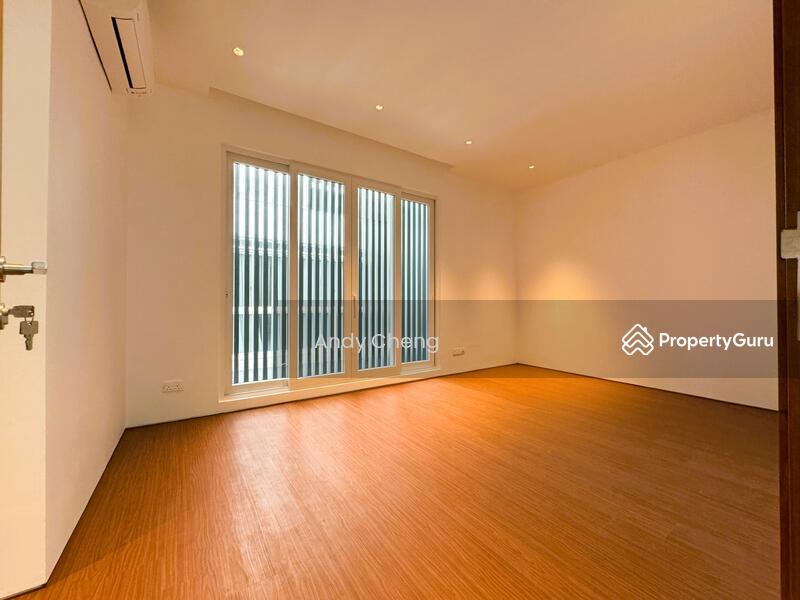 Semi-Detached for Sale: D28, 808548