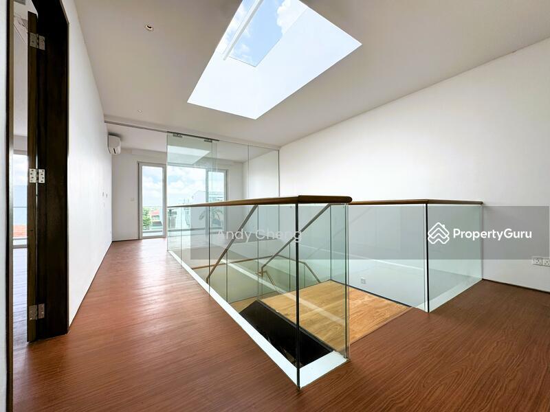 Semi-Detached for Sale: D28, 808548